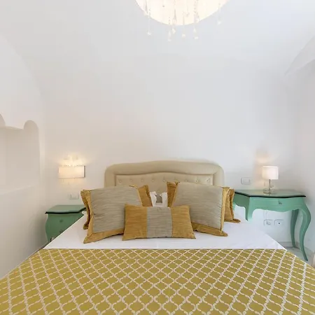 فندق Villa Amore 4*
