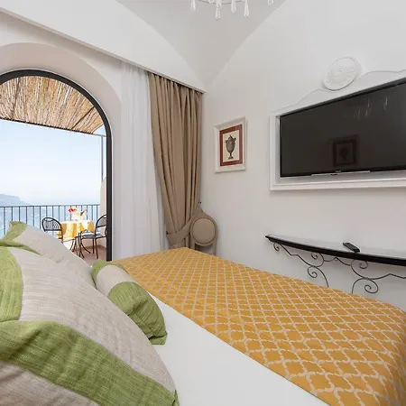 Villa Amore فندق