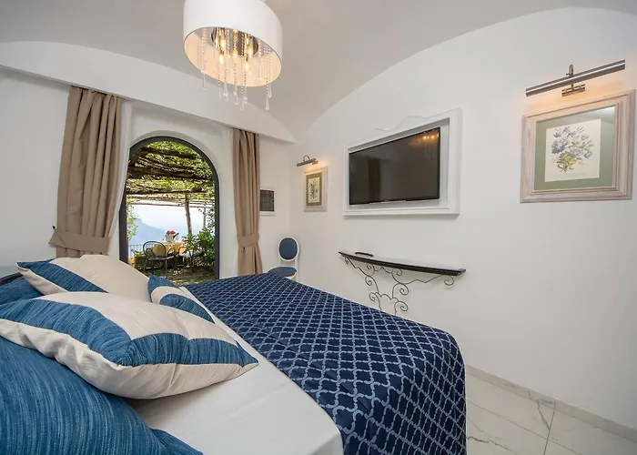 Villa Amore Szálloda 4*
