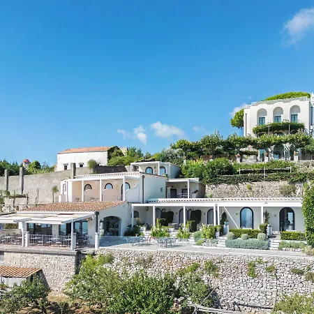 Отель Villa Amore