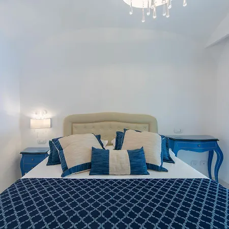 Villa Amore Hotel 2*