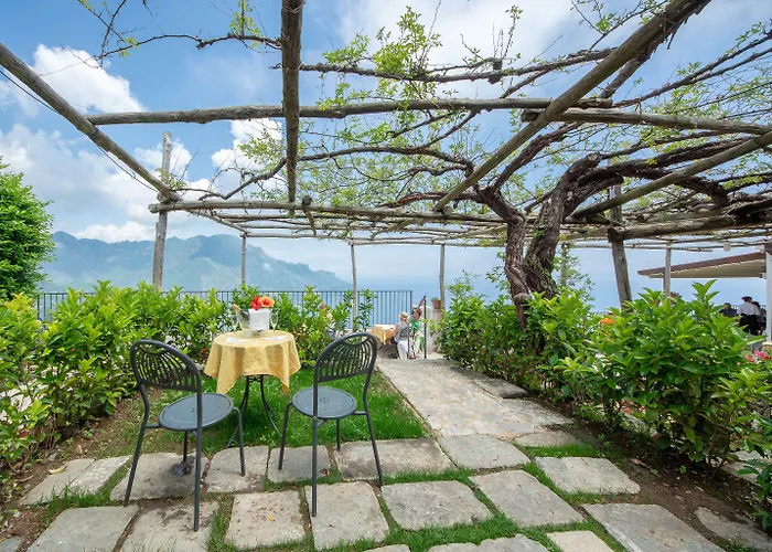 Villa Amore Hotel 4*