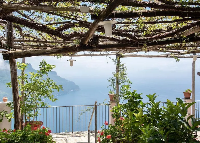 Villa Amore Hotel 4*