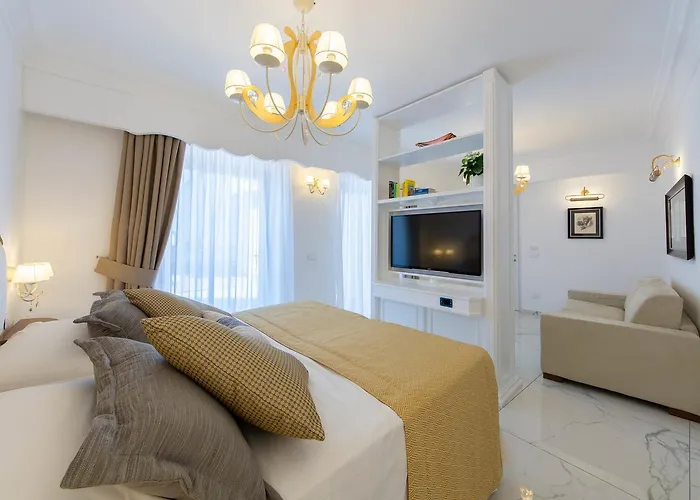 Отель Villa Amore Равелло